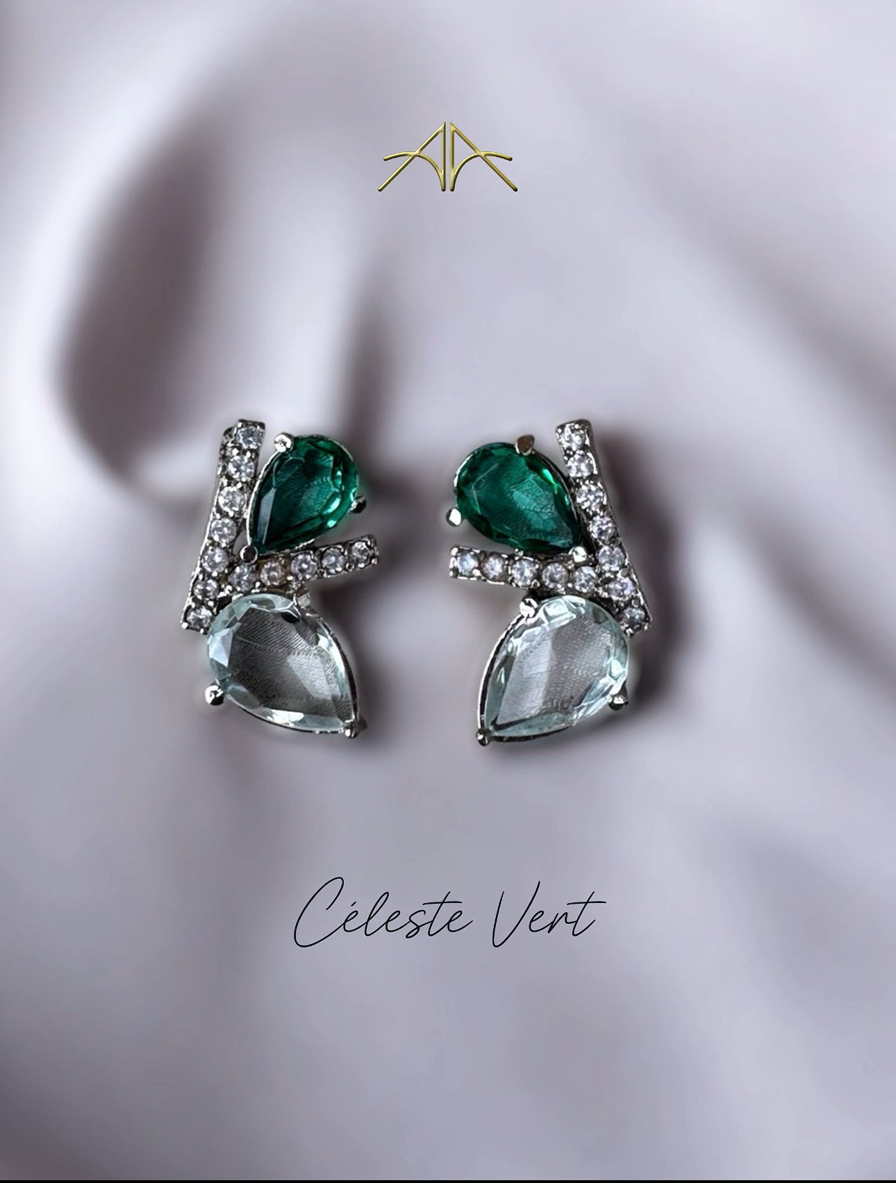 Céleste Vert (Green and silver teardrop earrings)